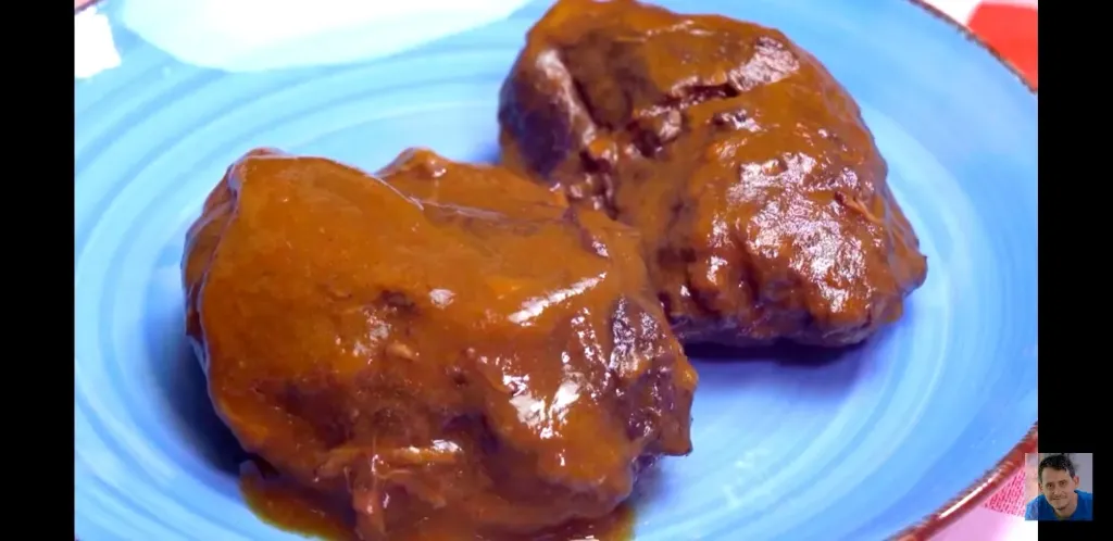 Carrilladas de ternera al vino tinto